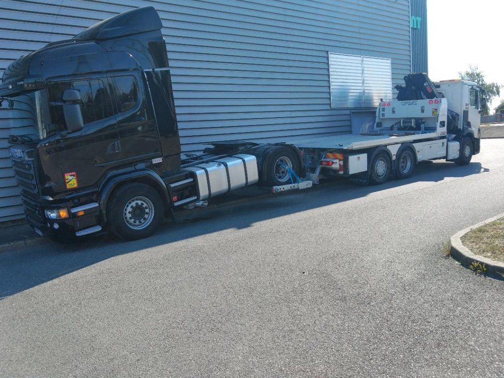 Remorquage tracteur routier Scania de chrono depann